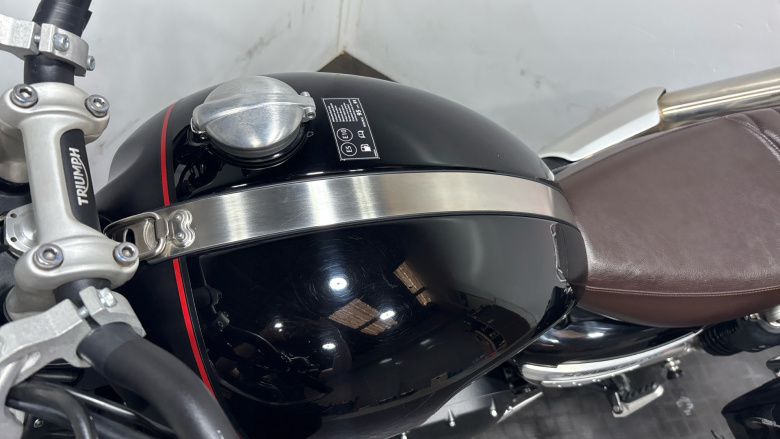 Triumph Scrambler 1200 XC (18MY)